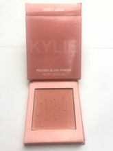 Load image into Gallery viewer, 2019 hot new KYLIE matte lipstick + lip pencil