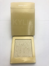 Load image into Gallery viewer, 2019 hot new KYLIE matte lipstick + lip pencil